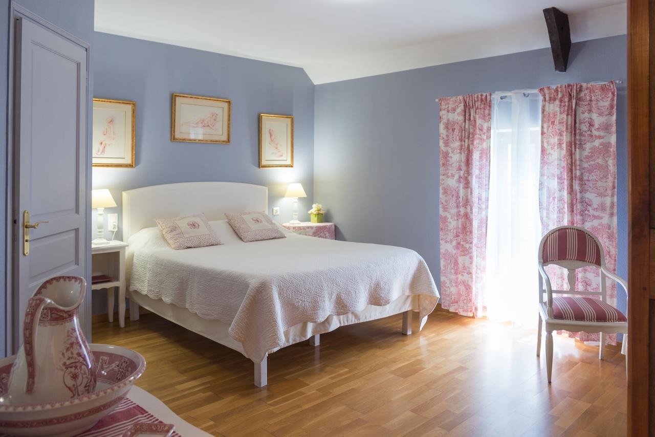 La Jouvenelle Bed and Breakfast Aucey-la-Plaine Exteriör bild